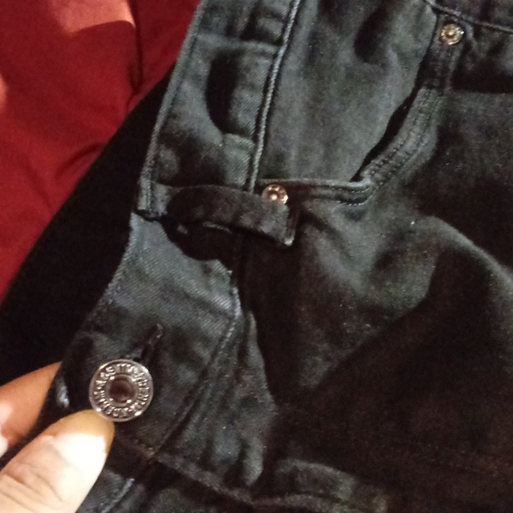 Jeans - Picture 2 of 4